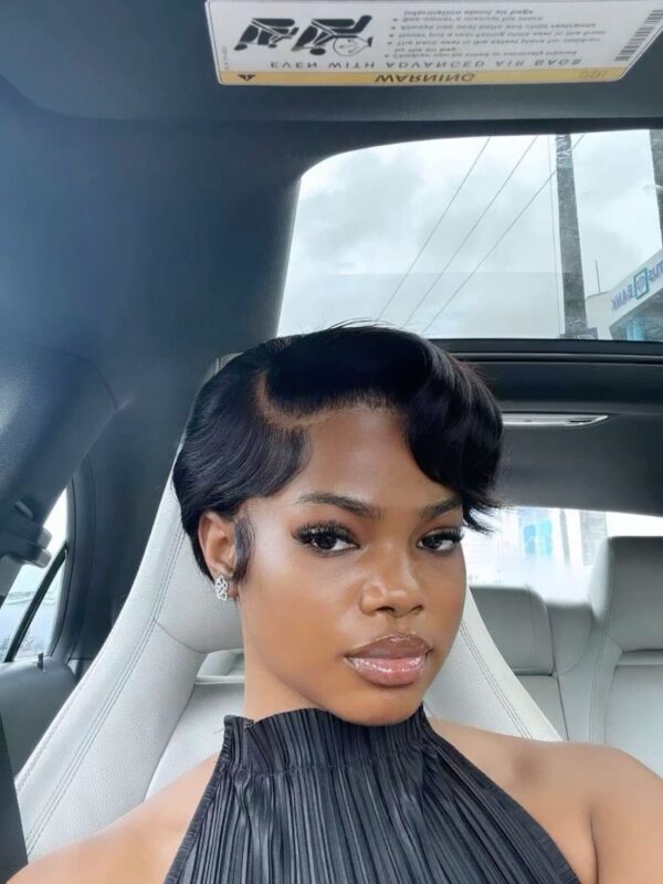 Frontal Pixie Cut